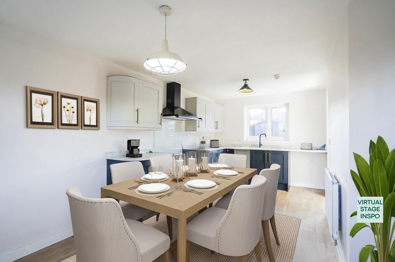 Property photo 3 of 42 Photo 4