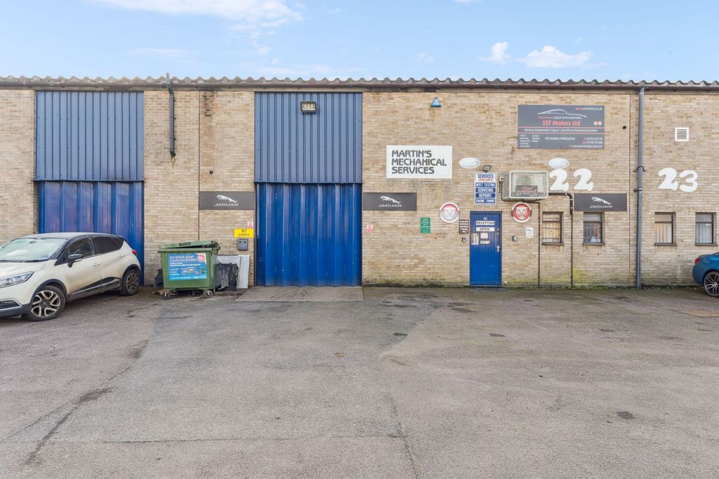 Property photo 1 of 15