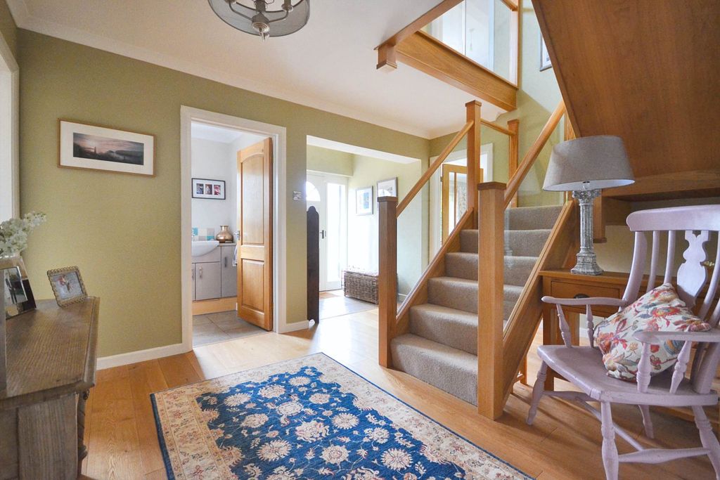 Property photo 3 of 55