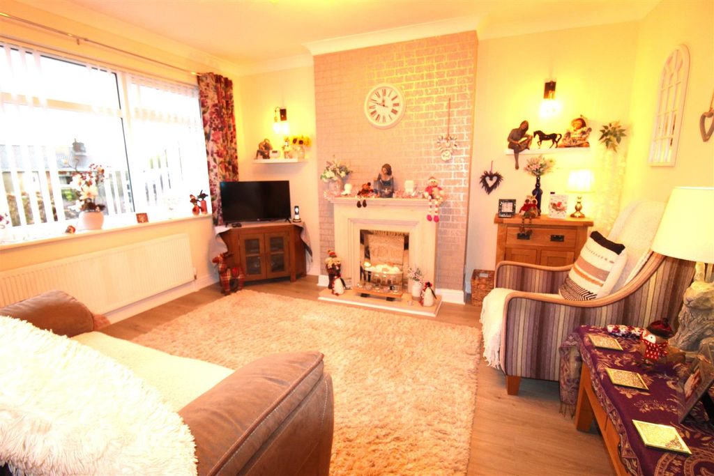 Property photo 2 of 14 Img_9999.Jpg