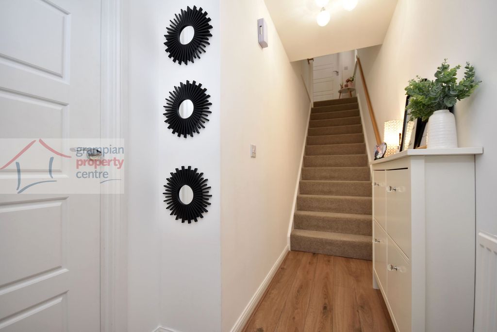 Property photo 2 of 24 Hallway .Jpg
