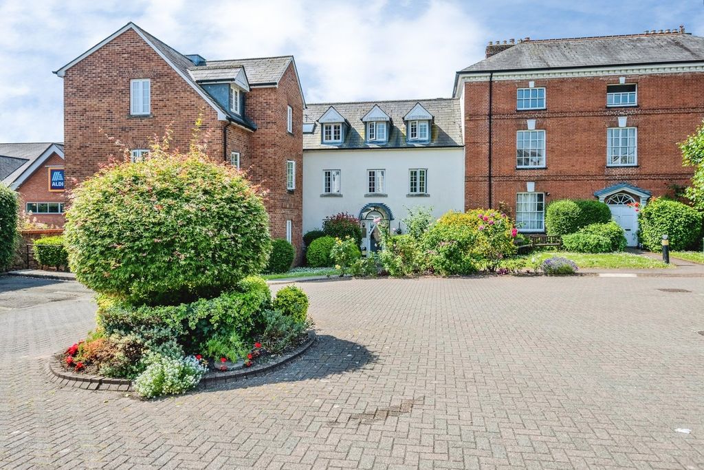Additional image 11 of 1 bed property for saleMill Street, Abergavenny NP7