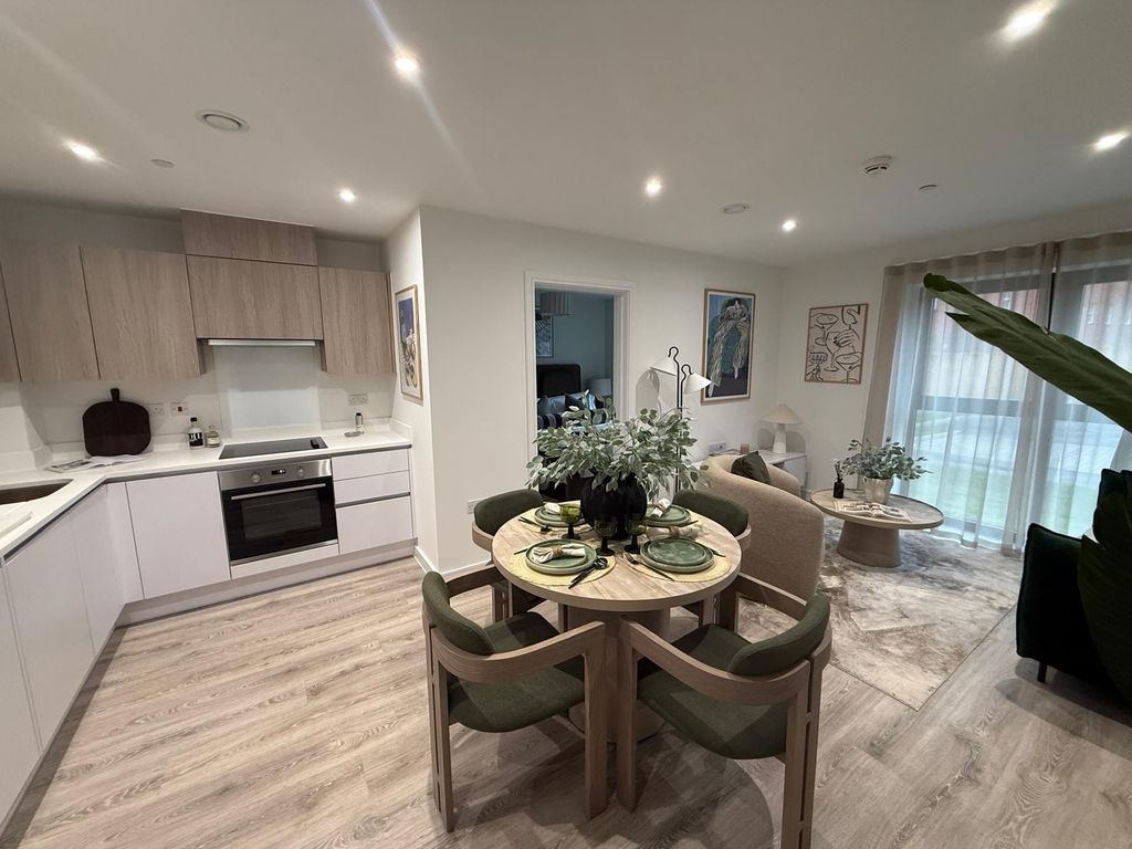 Property photo 3 of 8