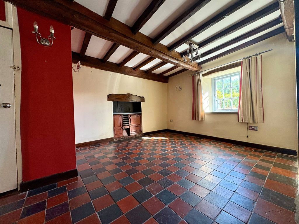 Property photo 3 of 18