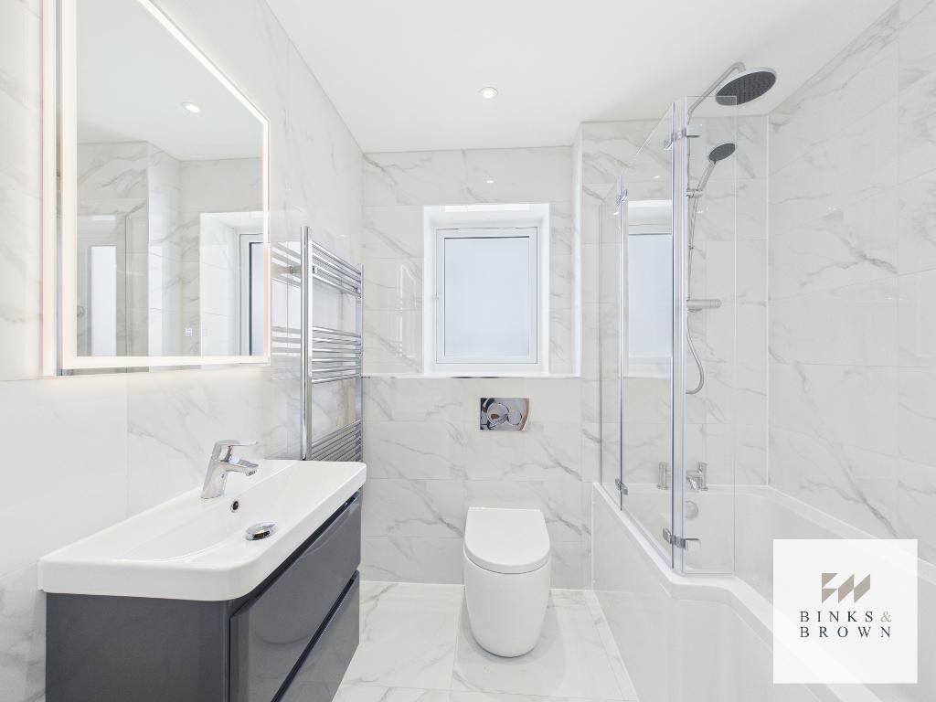 Property photo 3 of 14 Photo 3