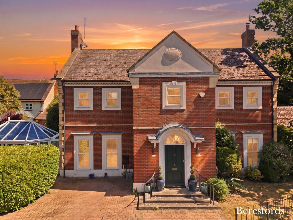 Property photo 1 of 47 Picture No. 02