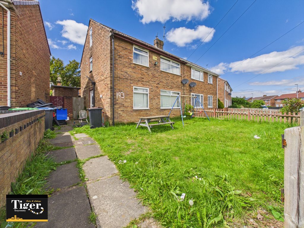 Property photo 1 of 17 Cam03440G0-Pr0604-Still019