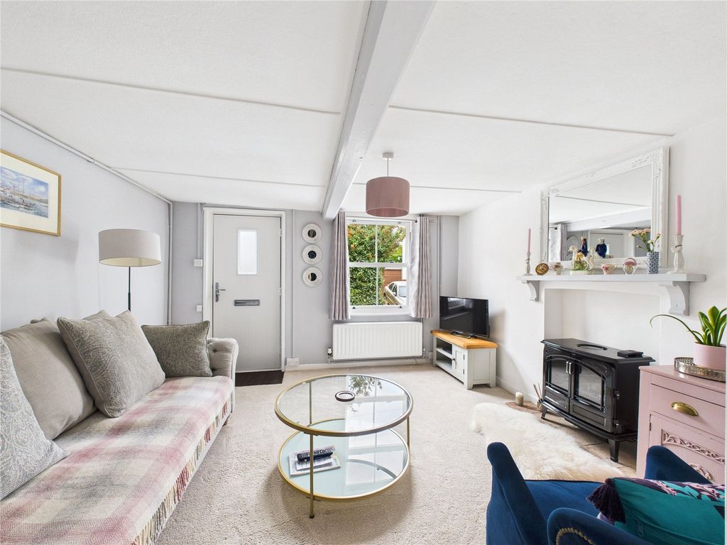 Property photo 3 of 14 3 - Picture No. 21