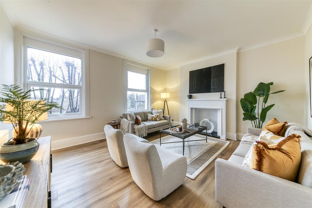 Property photo 2 of 13 Img_9362.Jpg