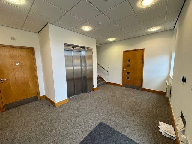 Property photo 2 of 4