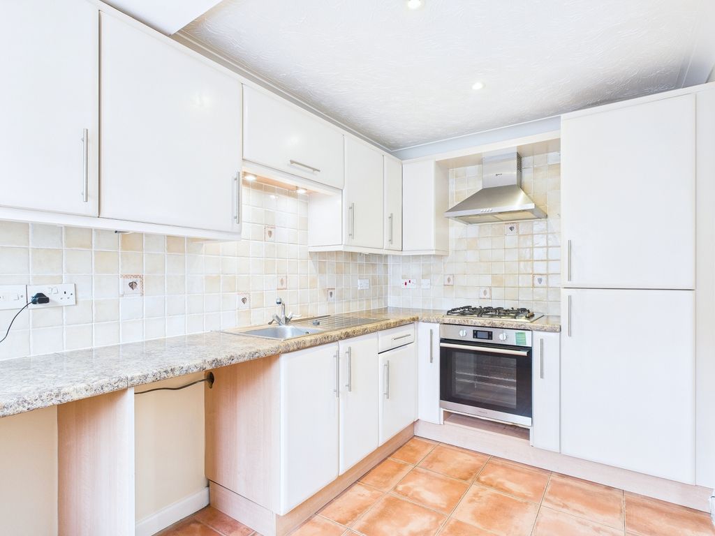 Property photo 1 of 11 Cam01909G0-Pr0384-Still008