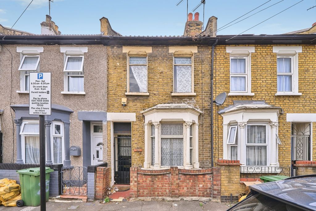 Property photo 1 of 11 Pbox-Img.Jpg