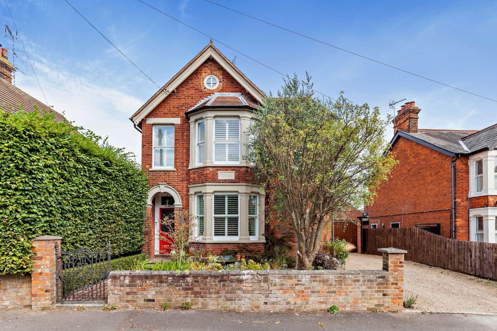 Property photo 1 of 19 Picture No. 03