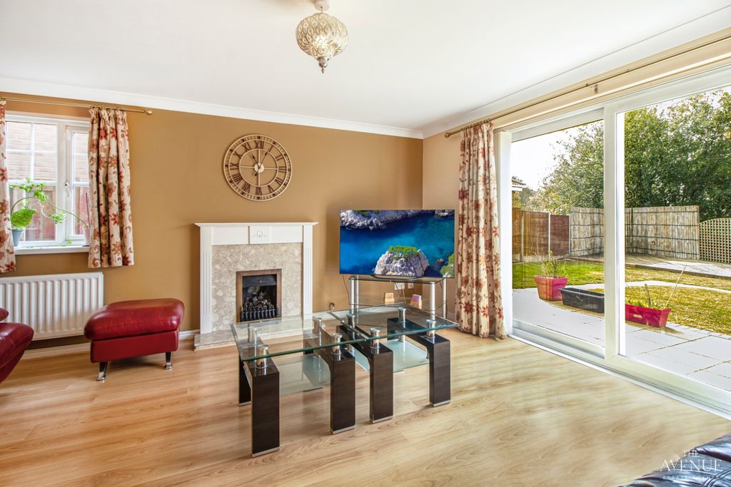 Property photo 3 of 36 4482384