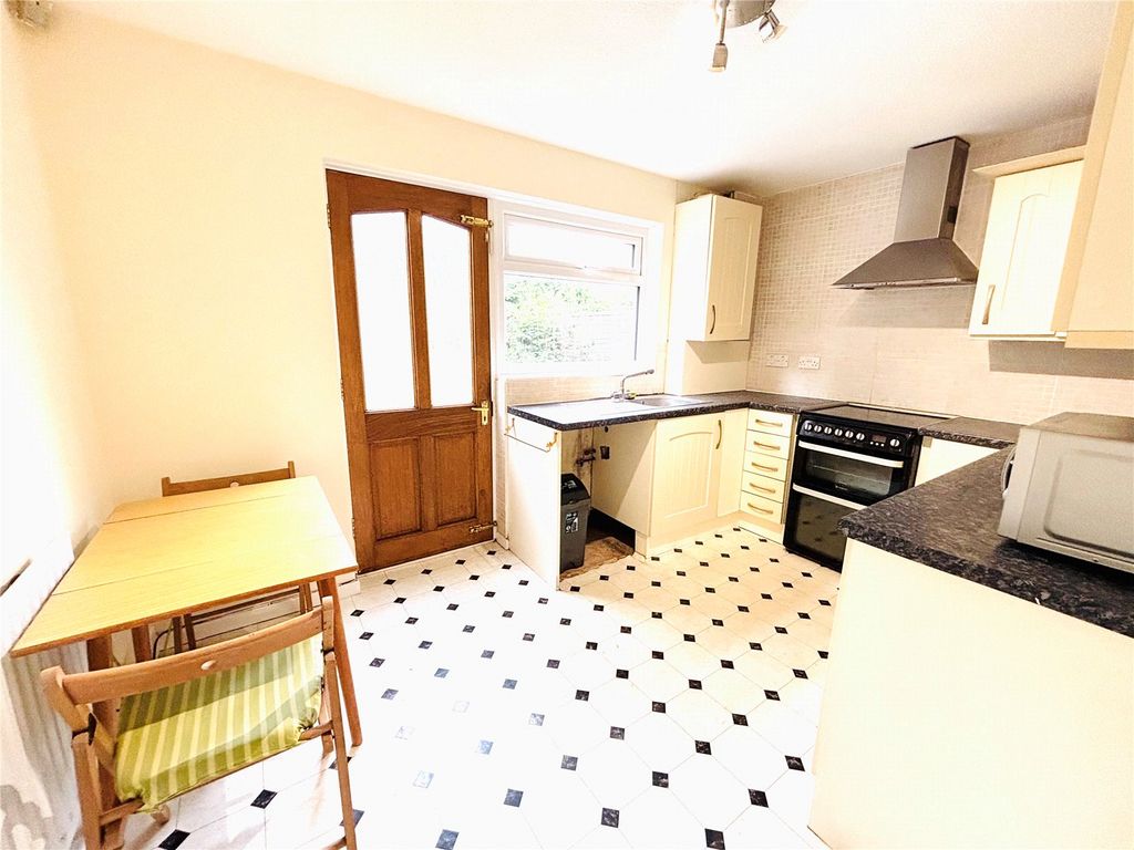 Property photo 3 of 14 Picture No. 04