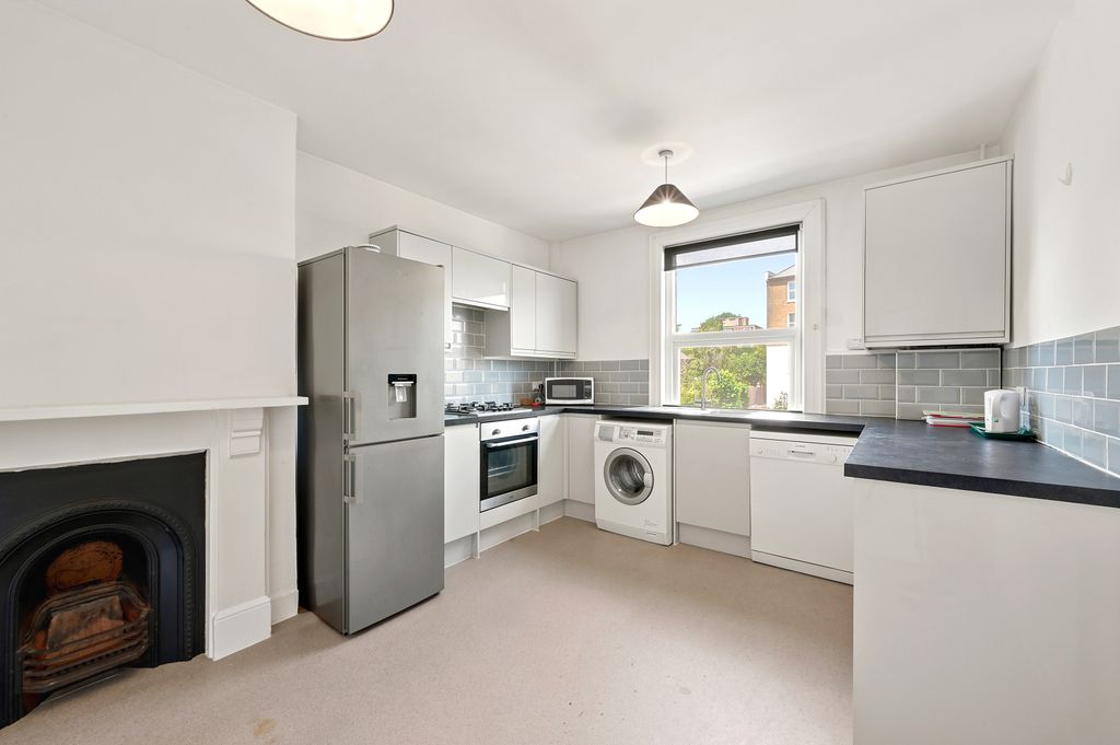 Property photo 2 of 13 Picture No. 04