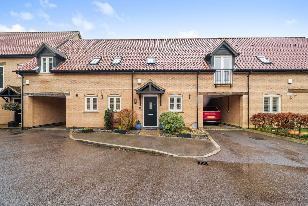 Property photo 1 of 23