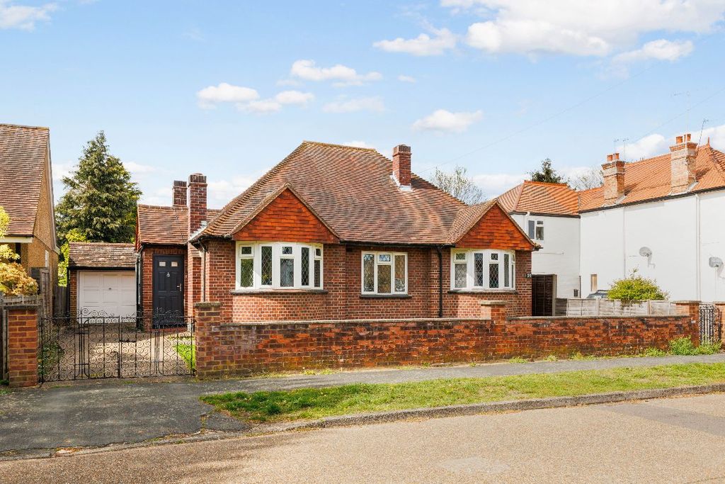 Property photo 1 of 16