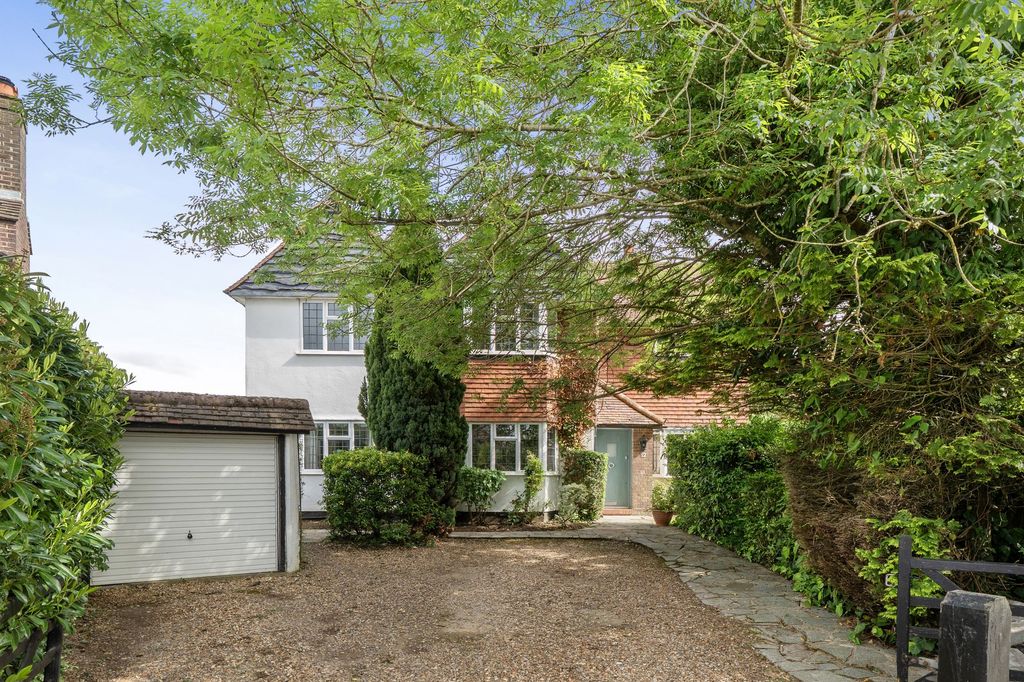 Property photo 1 of 22
