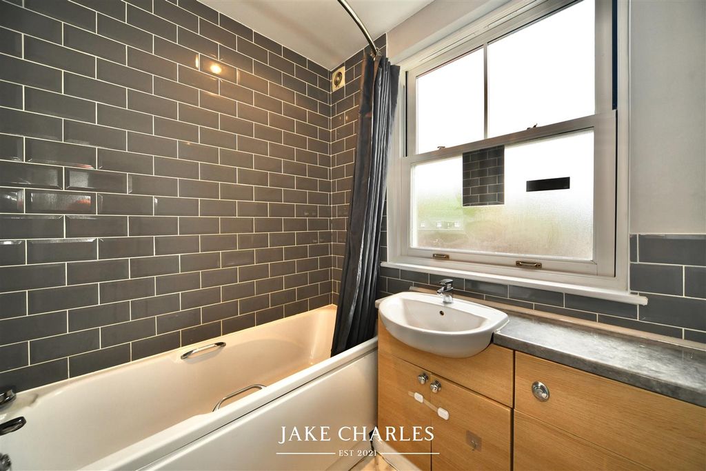 Property photo 3 of 18 Dsc_1087.Jpeg