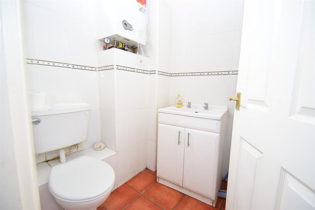 Property photo 1 of 4