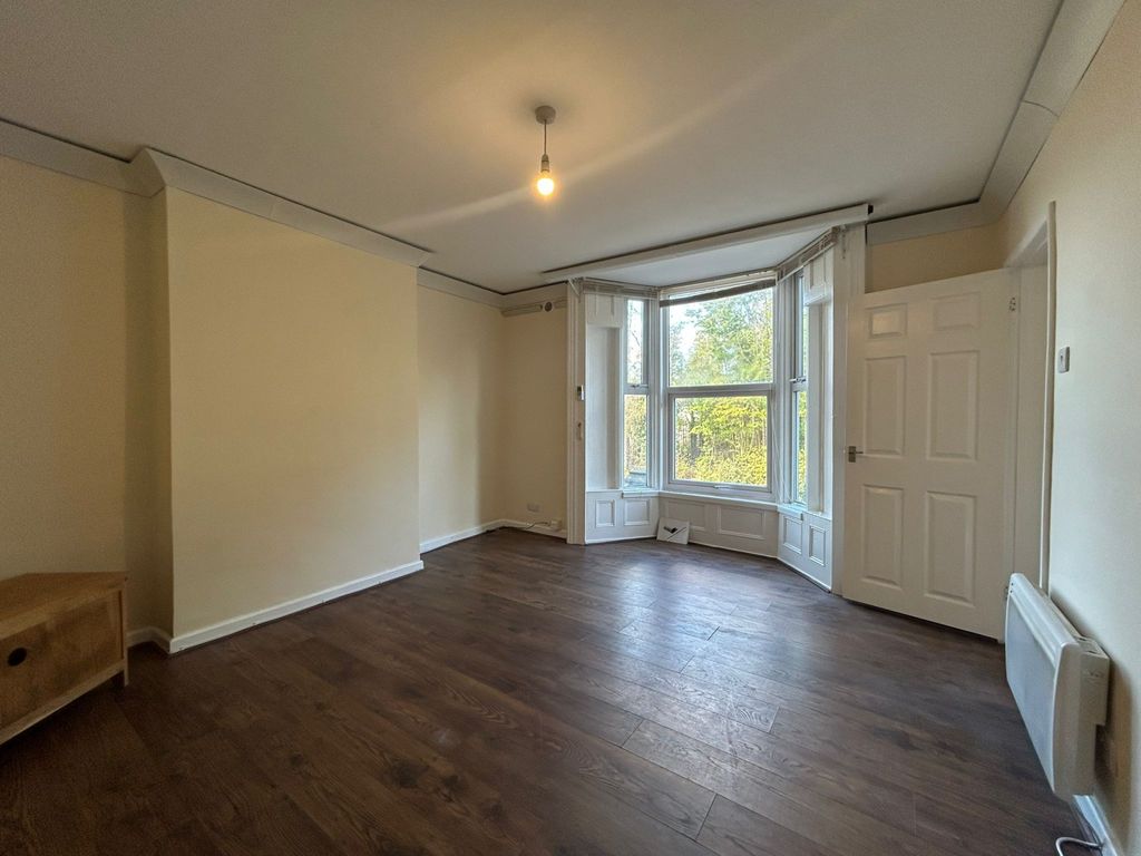 Property photo 3 of 5 Gallery