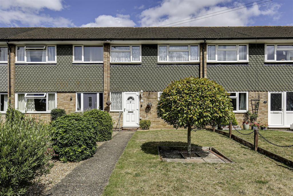 Property photo 1 of 11 1 Front.Jpg