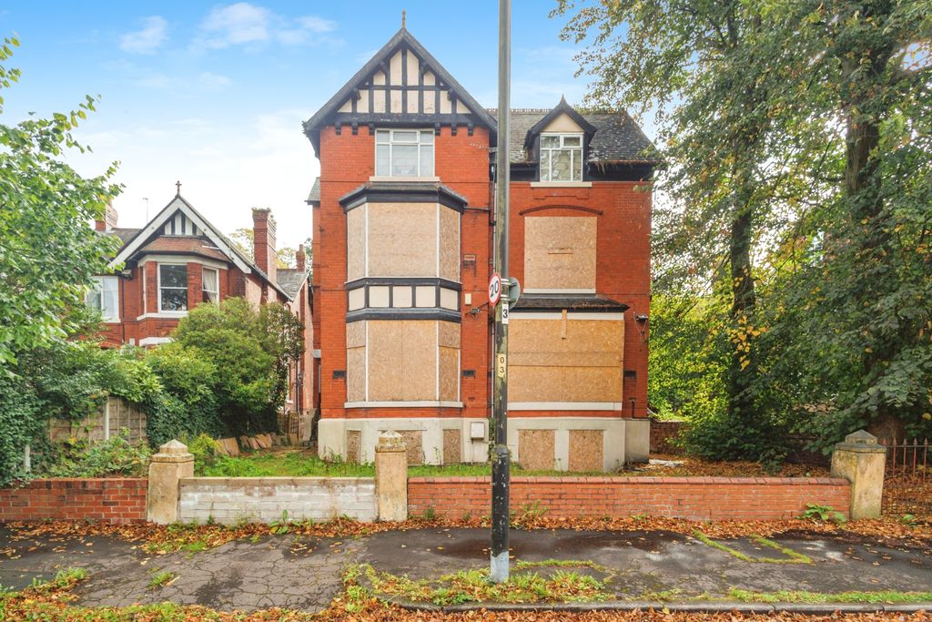 Property photo 3 of 23