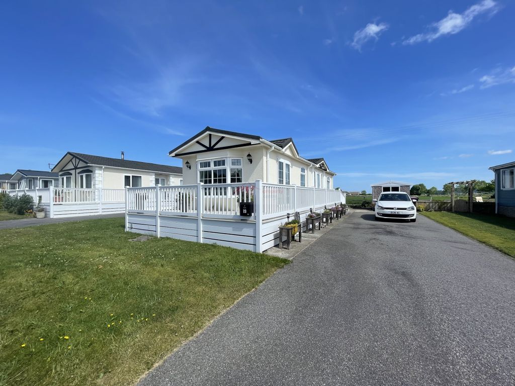 Property photo 1 of 17 Front View.Jpg