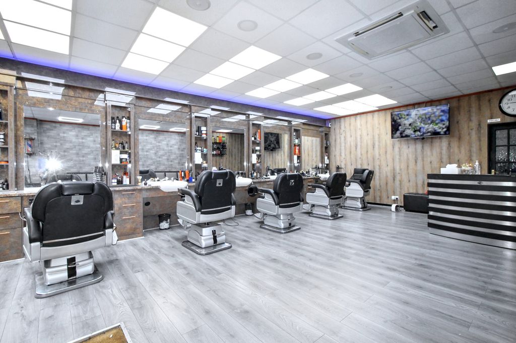 Property photo 3 of 27