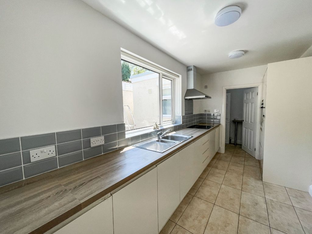 Property photo 2 of 16 2431287