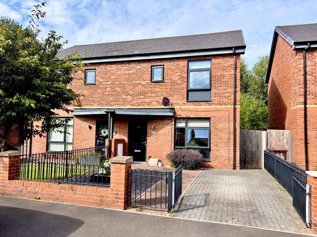 Property photo 1 of 53