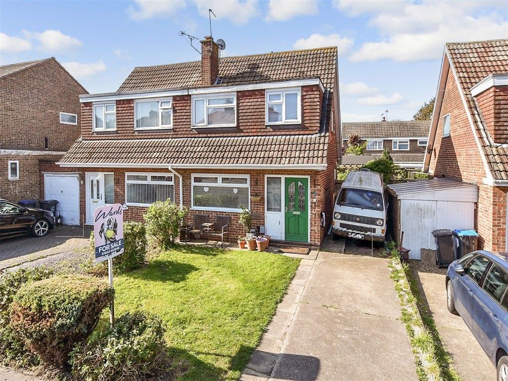 Property photo 1 of 11 Front...(Web)