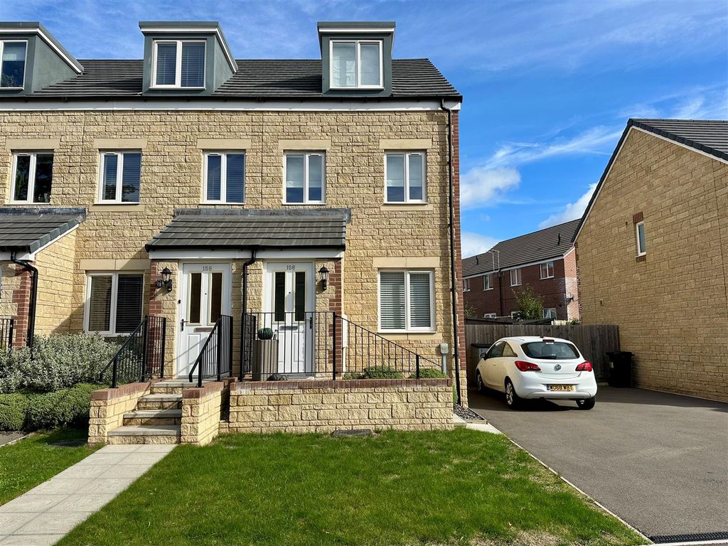 Property photo 1 of 17 25.Jpg
