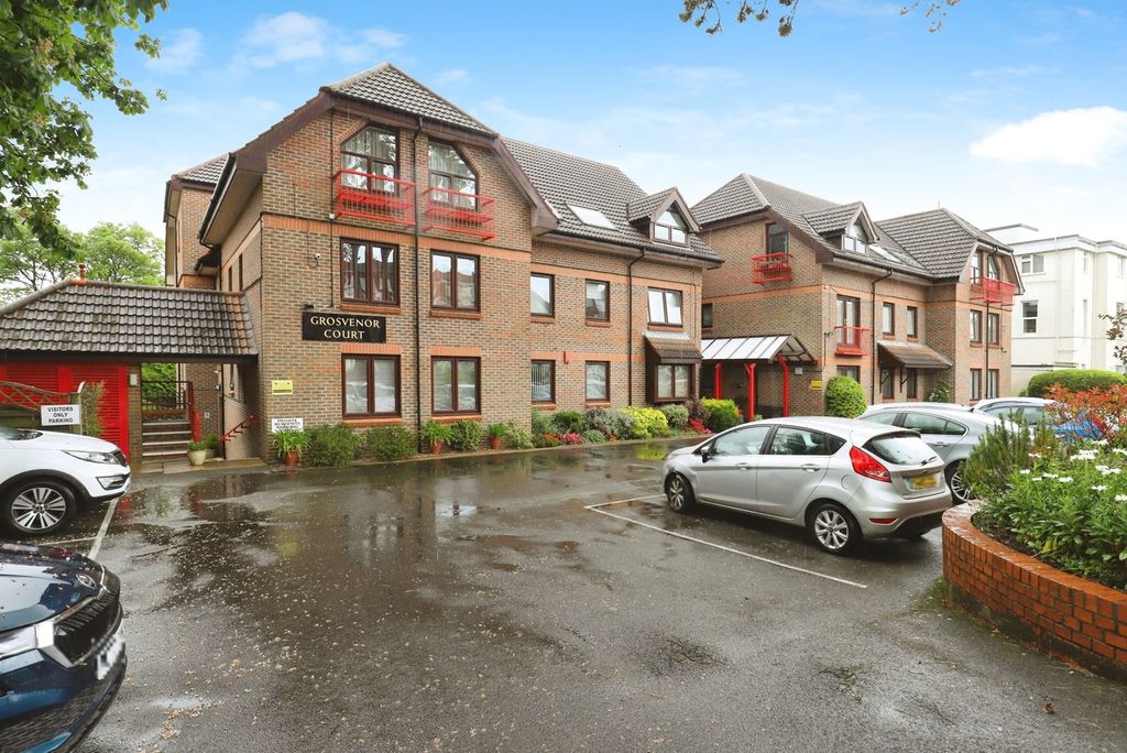 Property photo 1 of 17 Photo