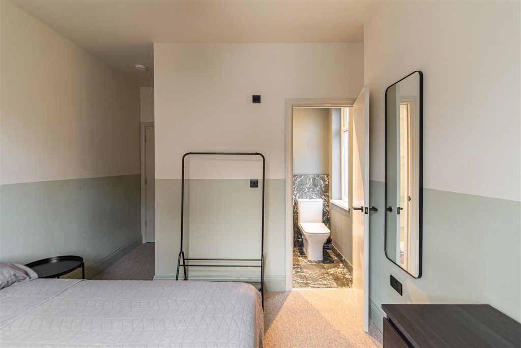 Property photo 3 of 12 Obp_4885.Jpg