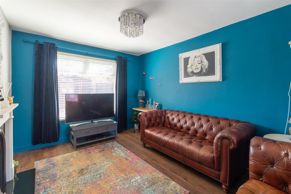 Property photo 3 of 25 Edit-6178.Jpg