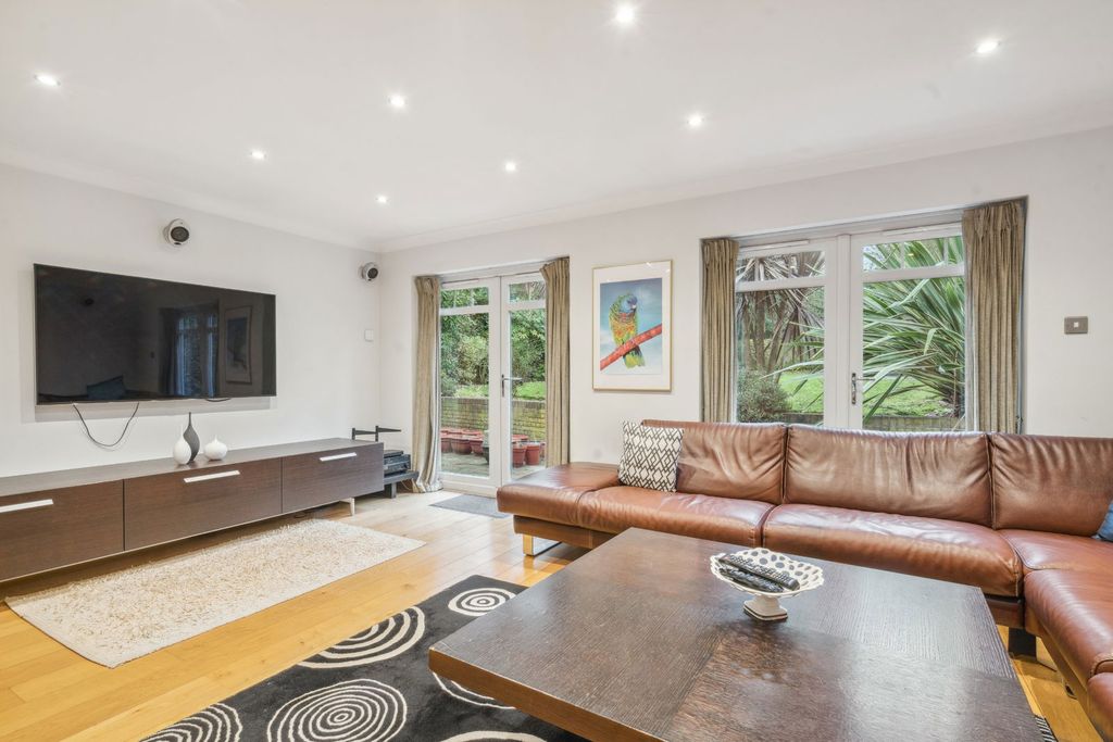 Additional image 24 of 6 bed detached house for saleSouth View Road, Pinner Hill HA5