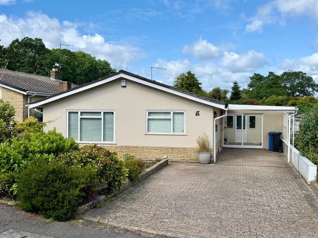 Property photo 1 of 28