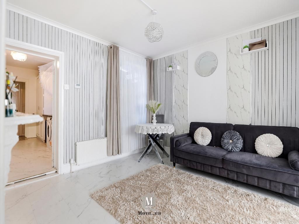 Property photo 3 of 14 Photo 3