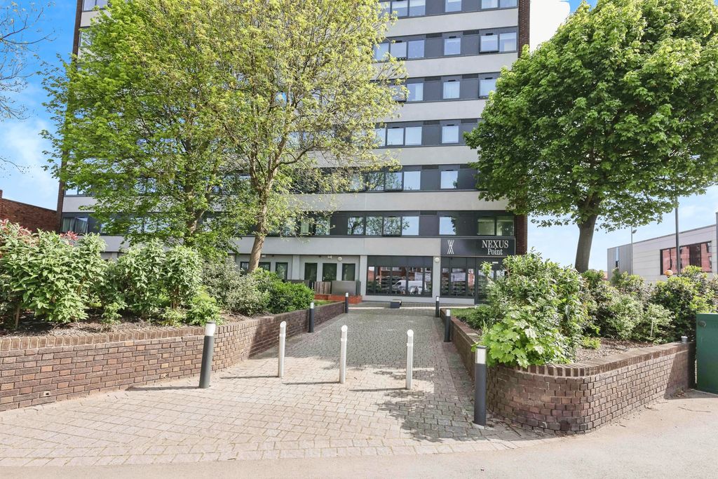 Property photo 2 of 15 Image