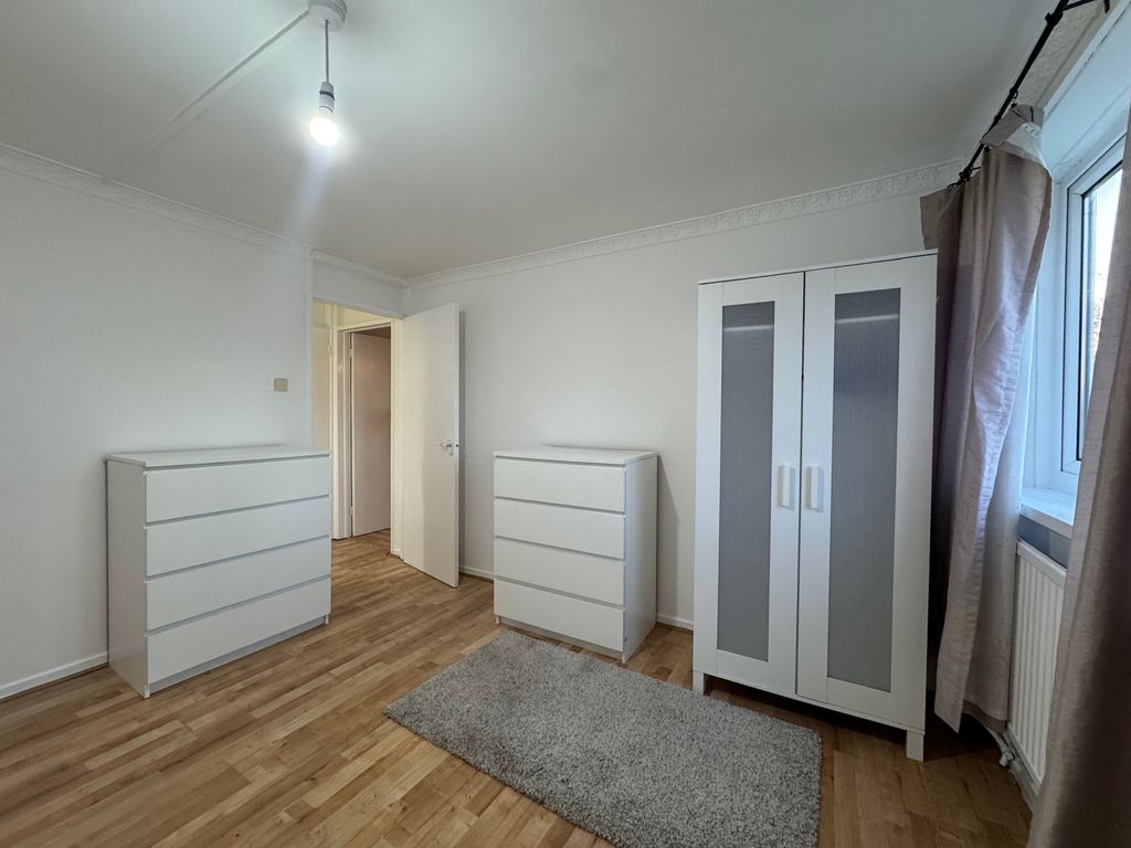 Property photo 2 of 7 Image