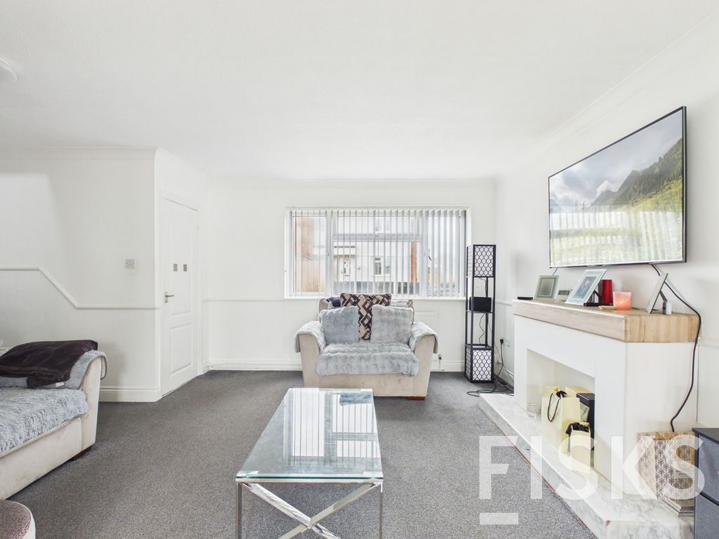 Property photo 2 of 22