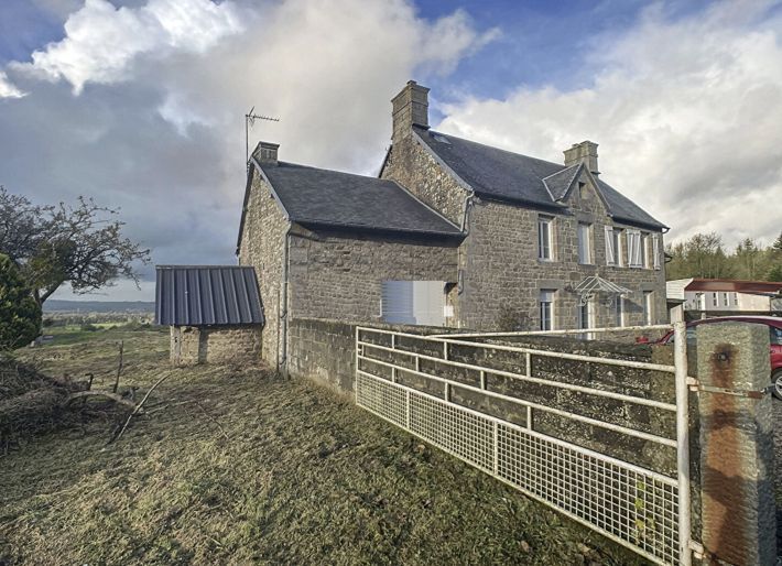 Property photo 3 of 17