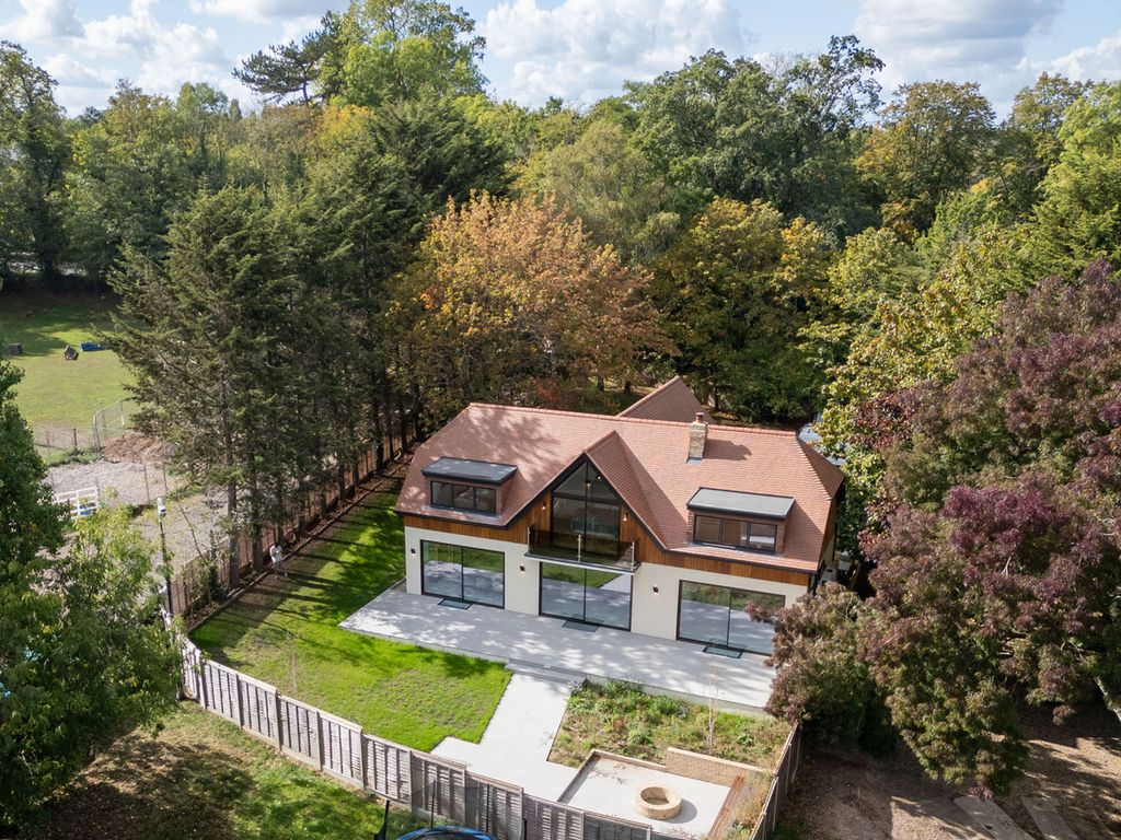 Property photo 1 of 38