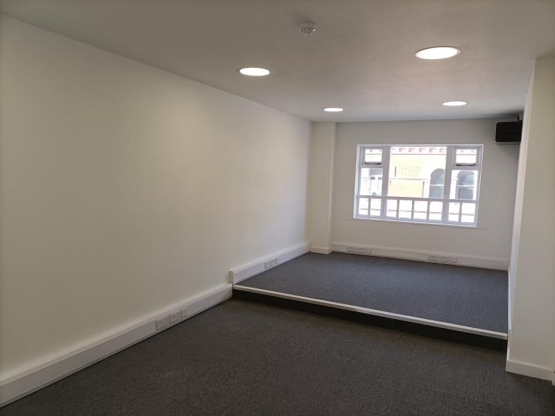 Property photo 3 of 12 2nd Floor Office 209