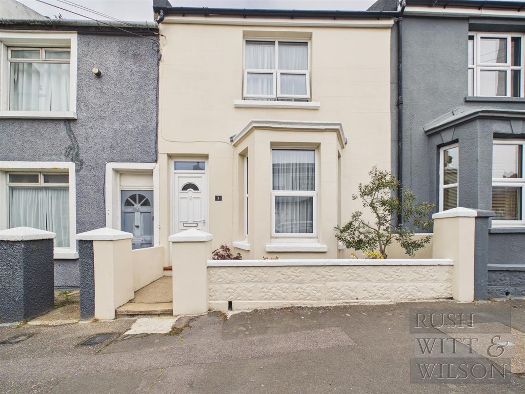 Property photo 1 of 20