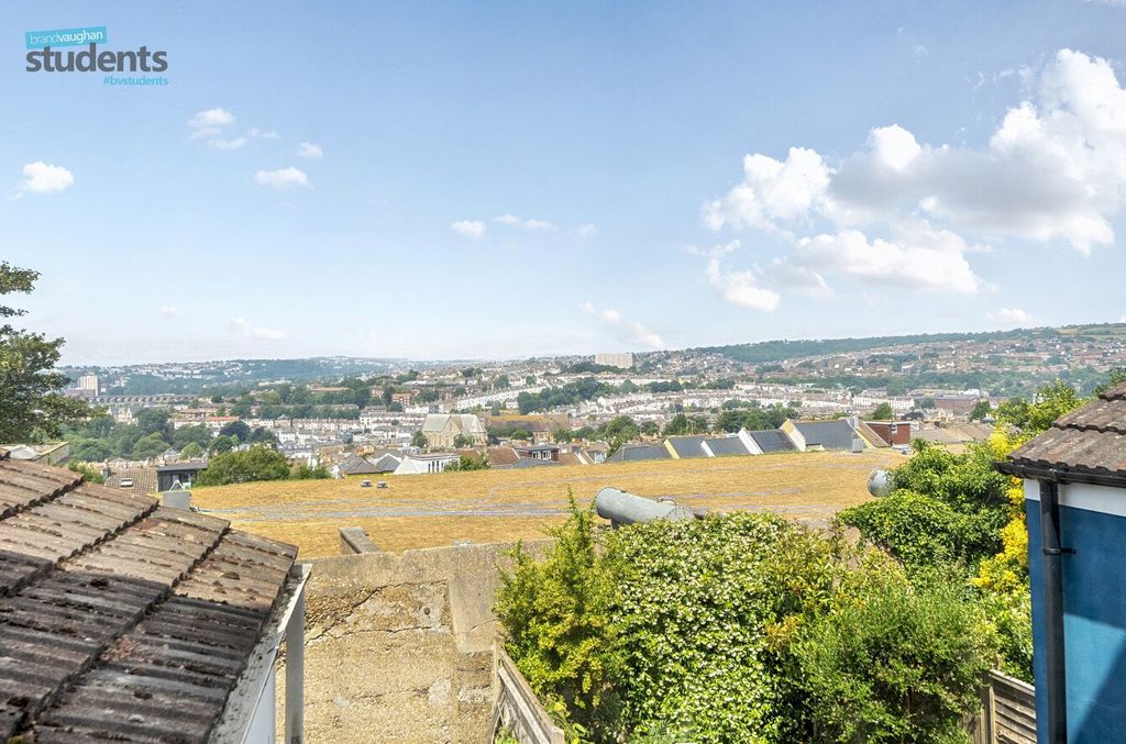 Property photo 2 of 10 Picture No. 07