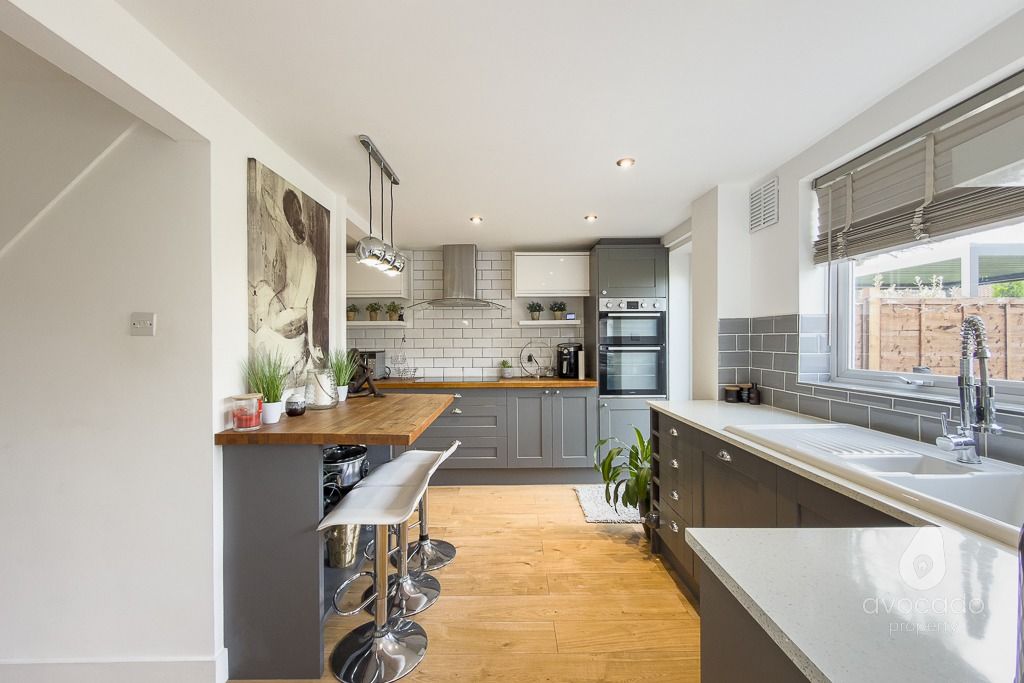 Property photo 3 of 17 4987814