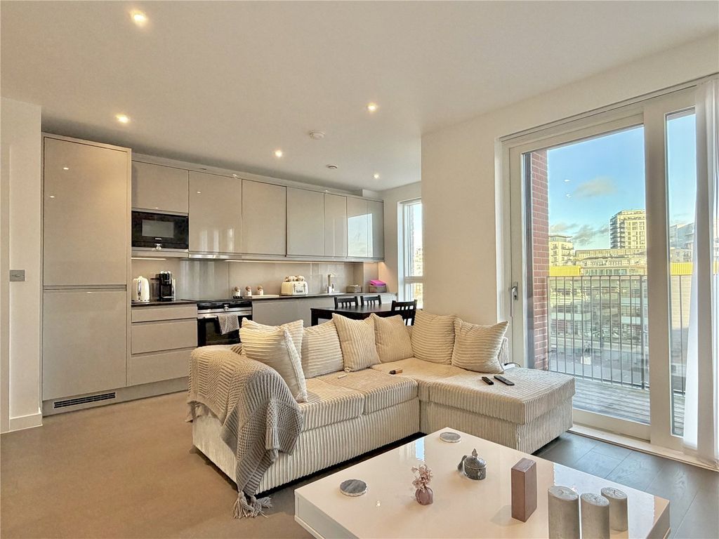 Property photo 2 of 8 Picture No. 05